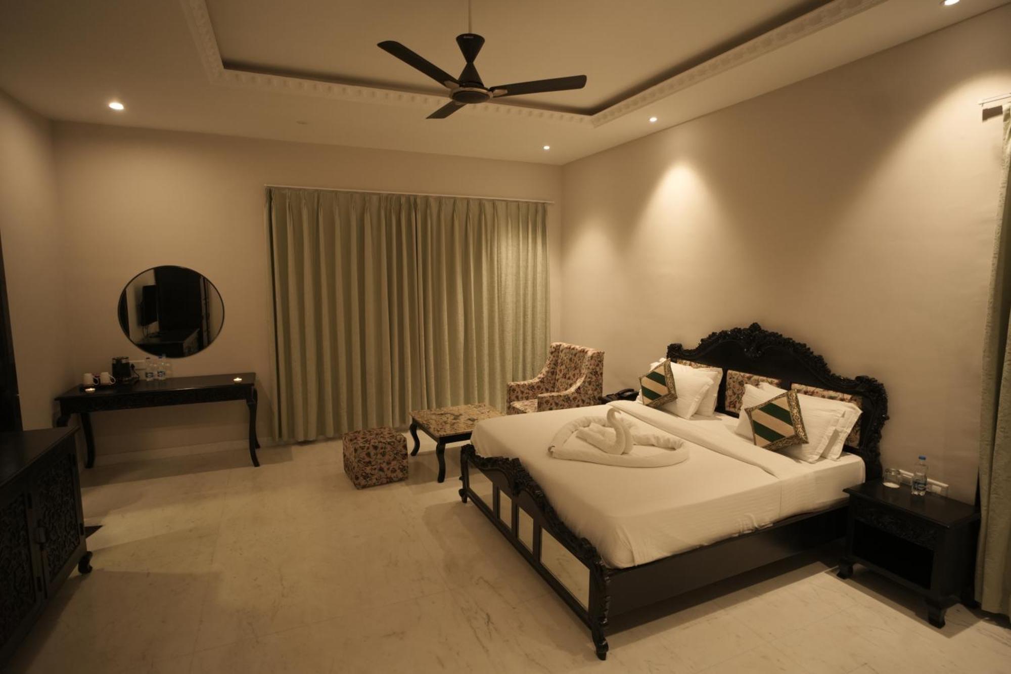 Surya Uday Villa Udaipur Buitenkant foto
