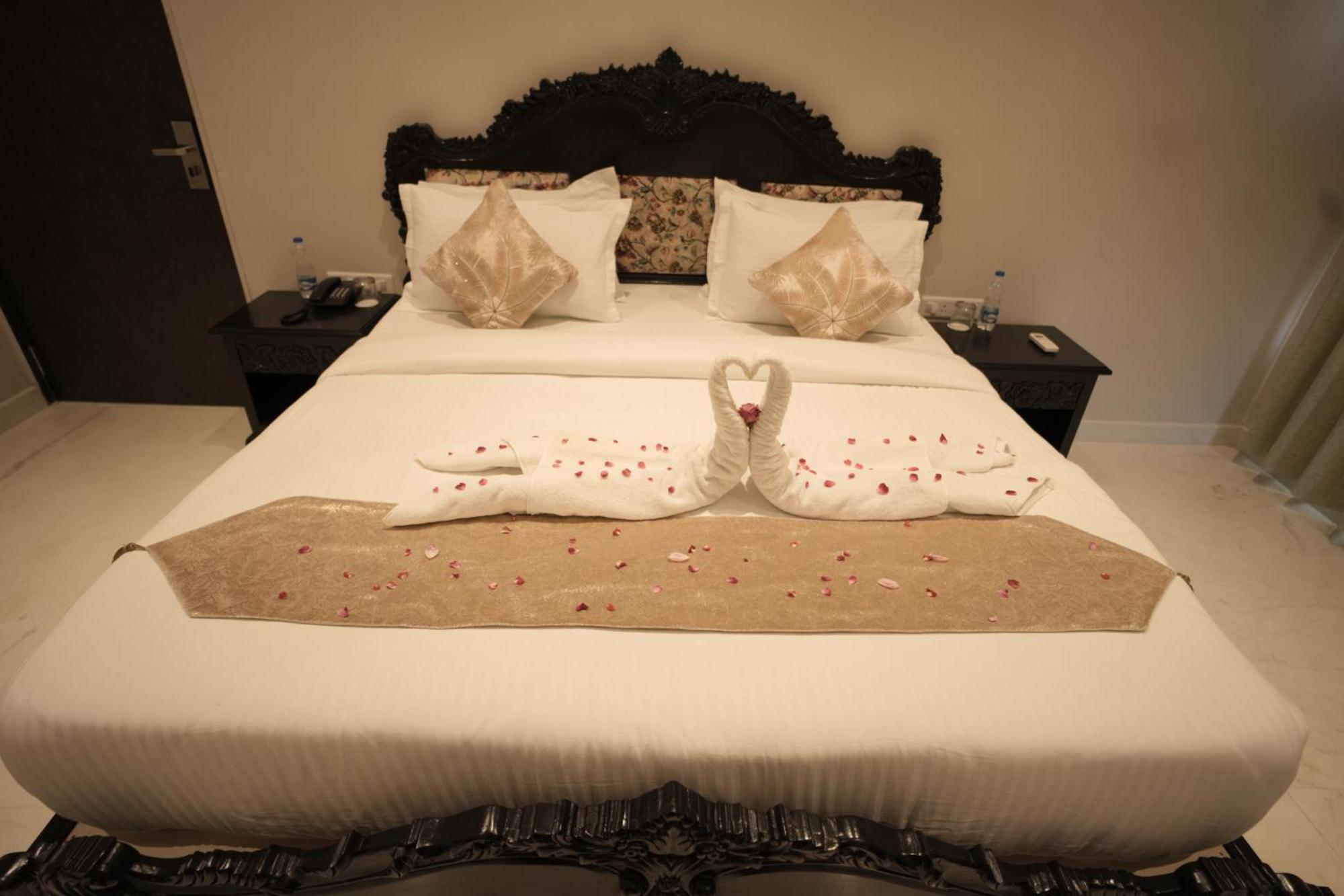 Surya Uday Villa Udaipur Buitenkant foto