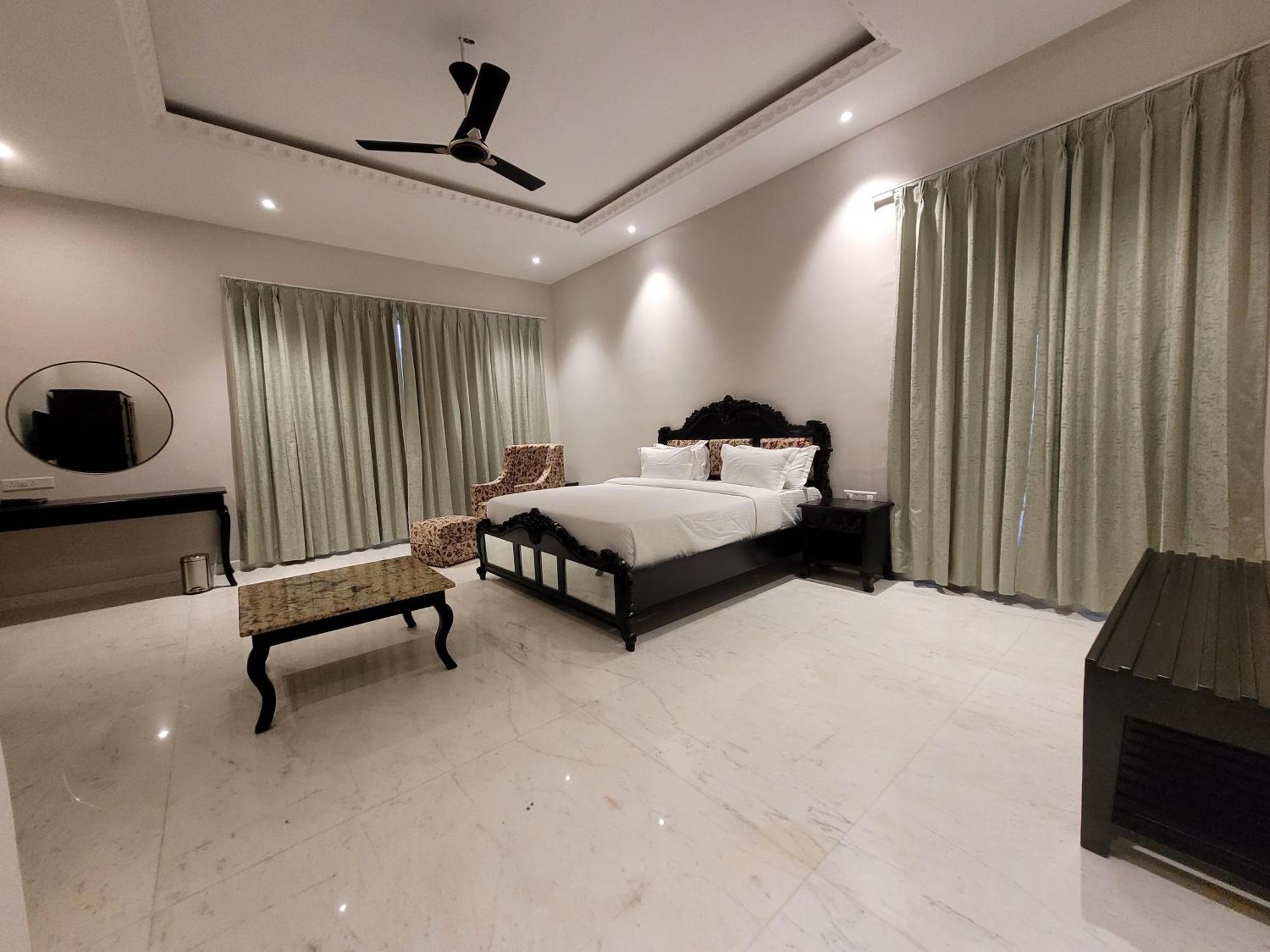 Surya Uday Villa Udaipur Buitenkant foto